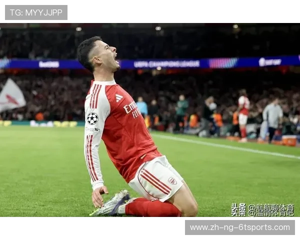 欧冠阿森纳总分1-0力克葡体晋级球员赛后激动庆祝胜利